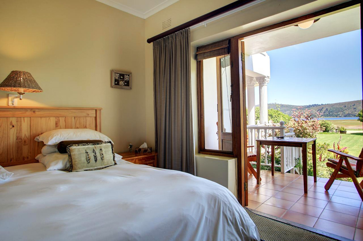 Knysna-waterfront-lodge-camera knysna waterfront lodge